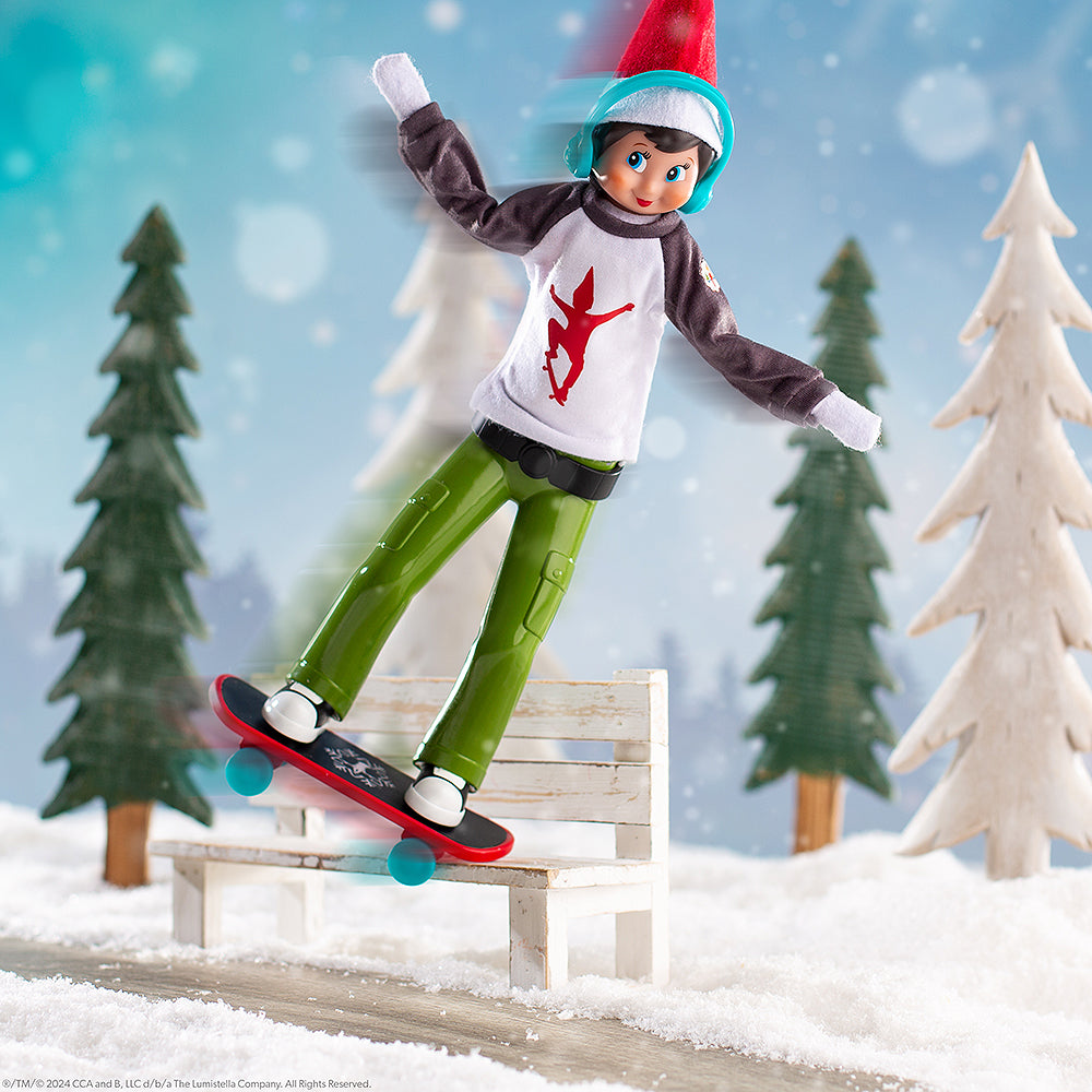 MagiFreez Holly Jolly Ollie Skateboard Set - Image 2